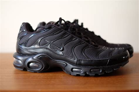 nike air tn black original unten|black nike tn air.